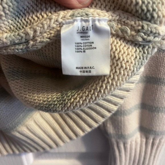 PacSun Cream and Gray Striped Crew Neck Sweater - Picture 3 of 4